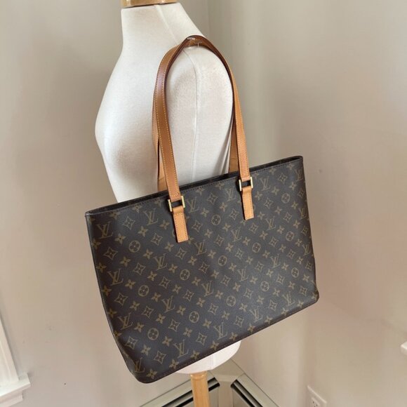 Louis Vuitton Luco Monogram Shoulder Tote Bag Purse (155217) - Picture 15 of 15